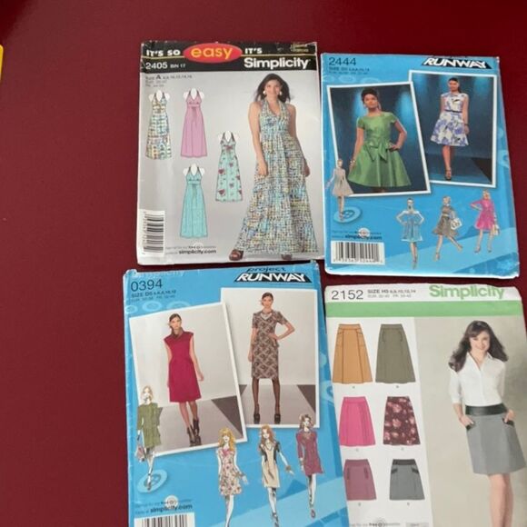 Bundle of Butterick, McCall’s, & Simplicity 2007, 2010, 2011, 2012 Patterns - Picture 5 of 5